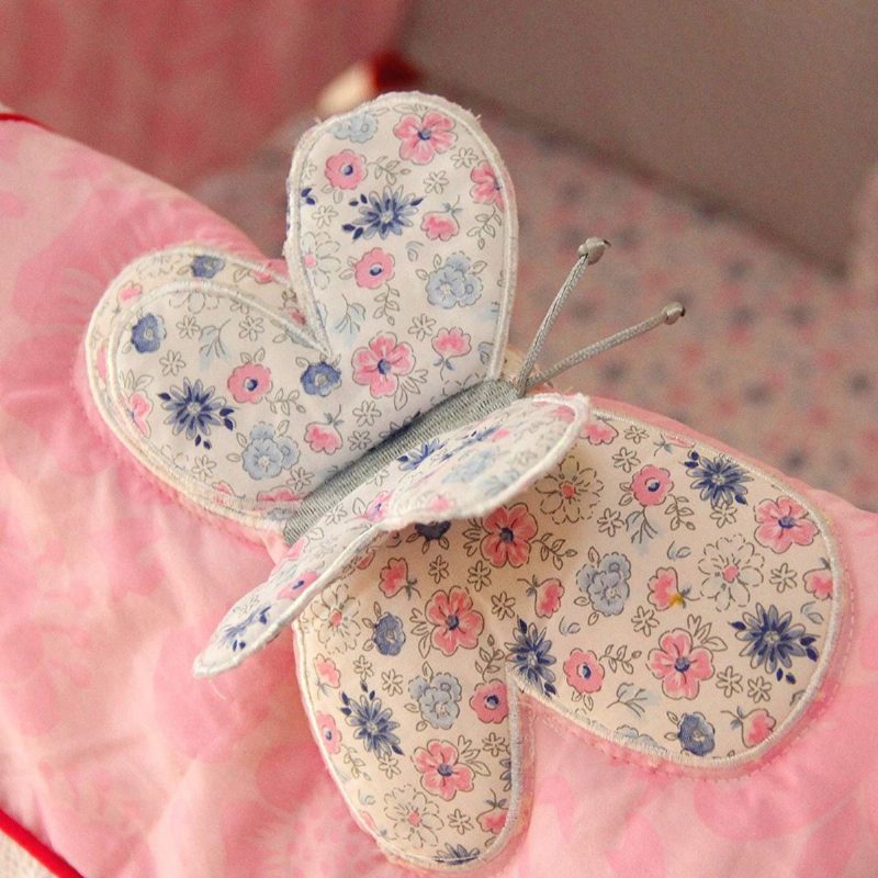 Butterfly Kukkasänky Vuodevaatteet Setit Tytöille Puskurilla Shabby Vauvan Chic Pink Ideal 7 Kpl