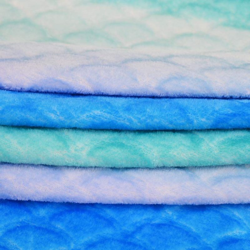 Fleece Ombre Design Mermaid -heittopeitto