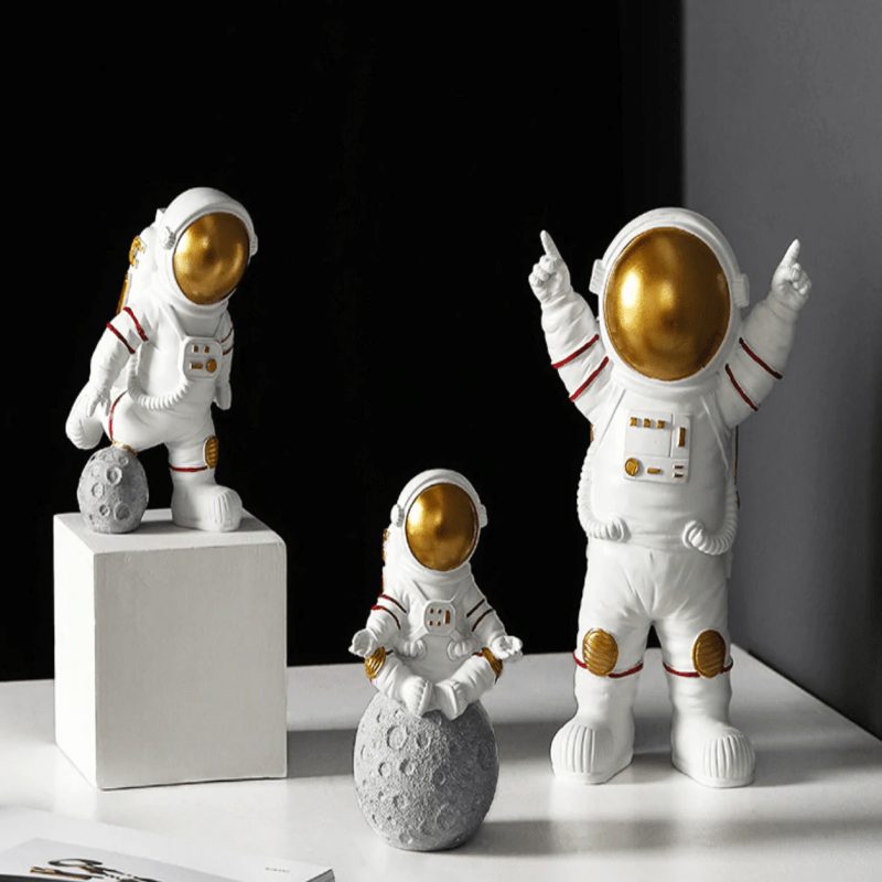 Astronautin Kodin Sisustuksen Miniatyyrit Kuuveistoskoristelahjalla