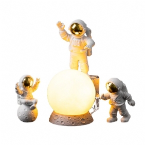 Astronautti Ja Moon Resin Decor -toimintahahmot