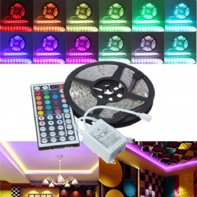 5m Rgb 5050 Smd Ei Vedenpitävä 300 Led-valonauha Dc 12v+44keys Ir-kaukosäädin