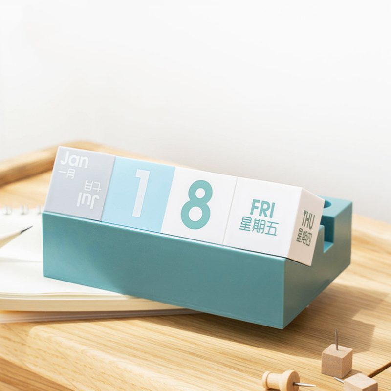 2023 Creative Plastic Square Desk Calendar Desktop Decoration Flip Block